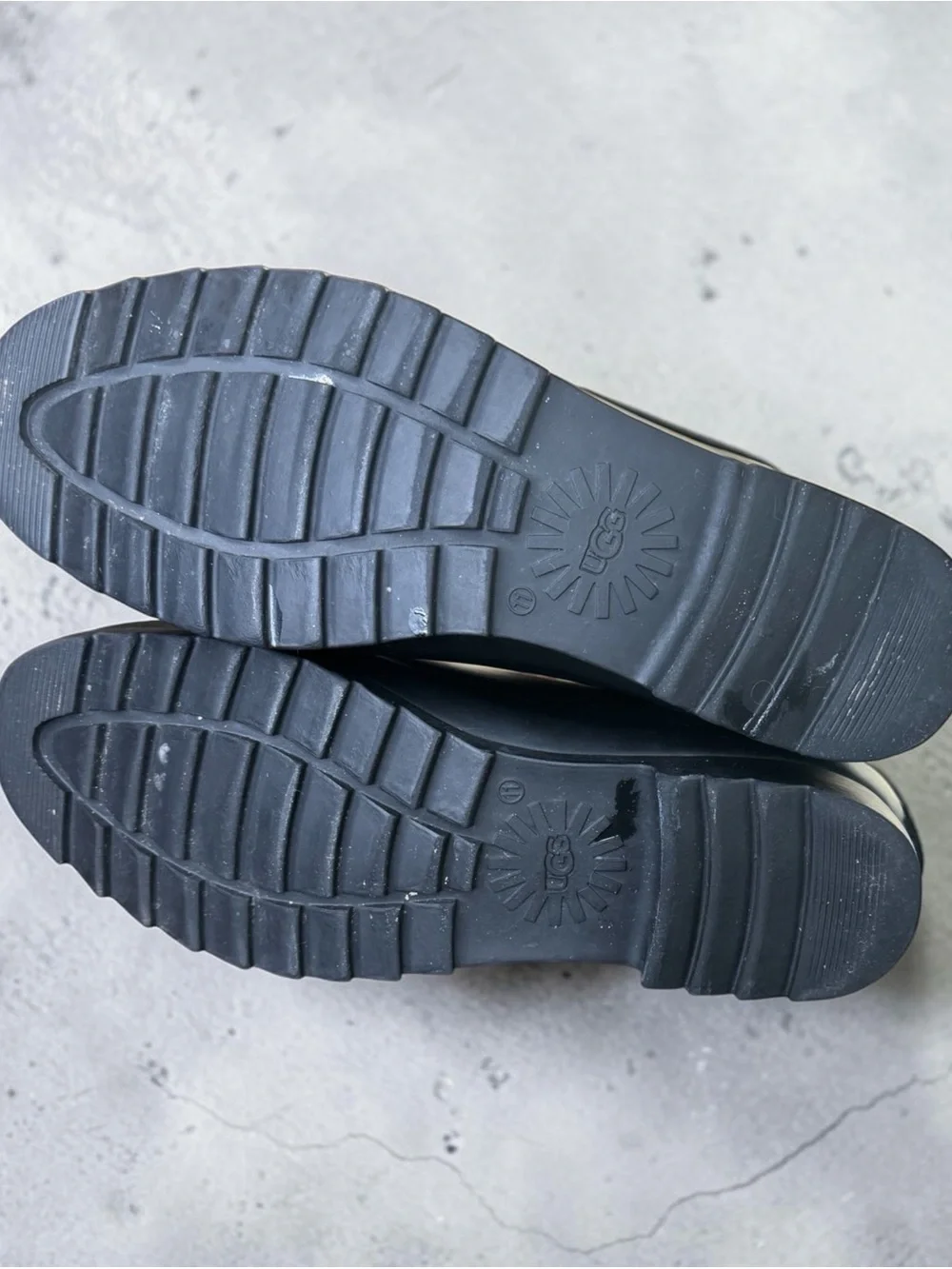 UGG Sabene  Boots
